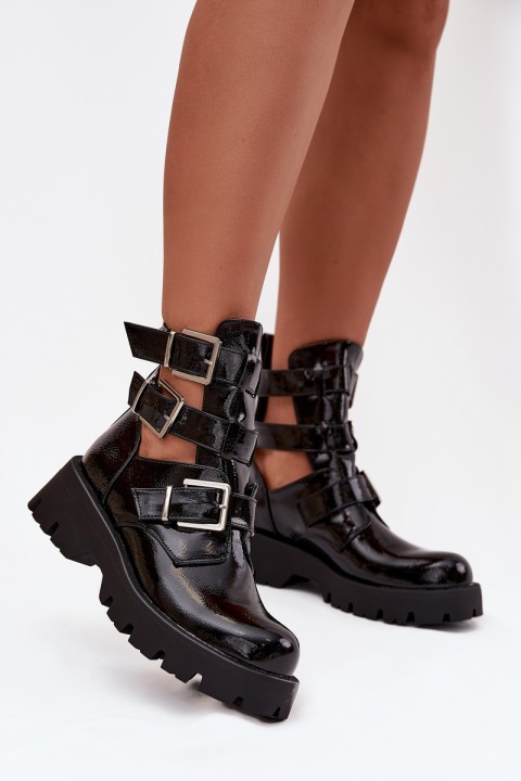 Lacquered Women's Boots with Straps and Silver Clamps Black Helisse