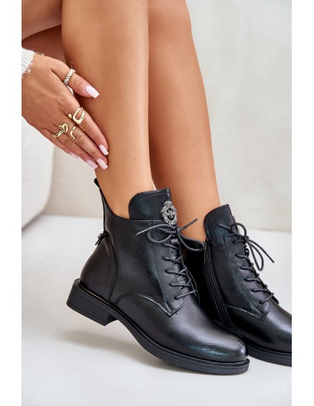 Warm Boots On Flat Heel With Ornament Black Leonise
