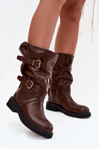 Wrinkled Women's Boots To The Middle Of The Leg With Straps And Buckles Brown Halvessa