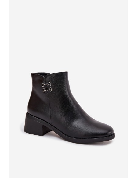 Insulated women's ankle boots on block heel black Delmira