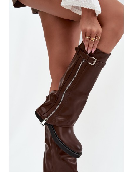 Moteriški aulinukai su užlenkta sagtimi ir sidabriniu užtrauktuku, izoliuoti rudi „Bressa“