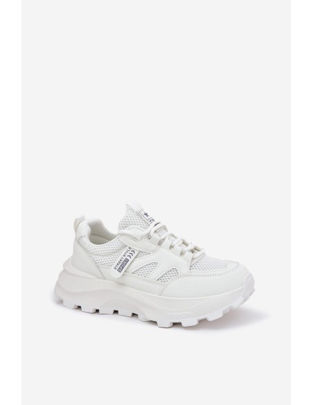 Women's Sports Sneakers On Thick Sole White Prononice