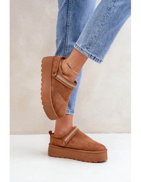 Snow Boots With Decorative Embroidery Camel Selithria