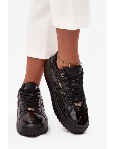 Patent Leather Women's Sneakers On Platform Lee Cooper LCJ-25-09-3870 Black