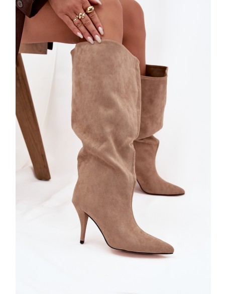 Slip-on women's boots with heel made of eco suede beige Noretta