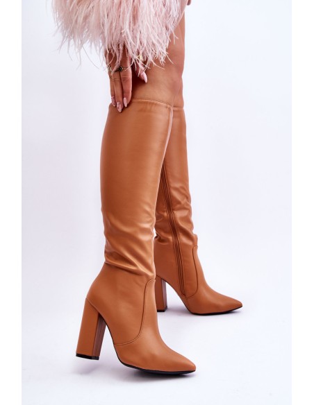 Classic Boots On A Post Camel Mayra