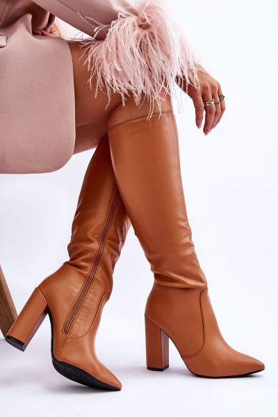 Classic Boots On A Post Camel Mayra 2