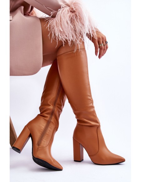 Classic Boots On A Post Camel Mayra
