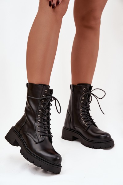 Women's work boots made of eco leather black Calesia