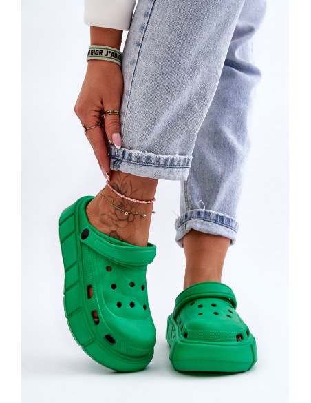 Women's Foam Crocs On Platform Green Beckett