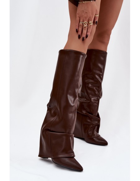 Insulated Women's Boots with Turned-up Shaft on Block Heel Chocolate Elivira