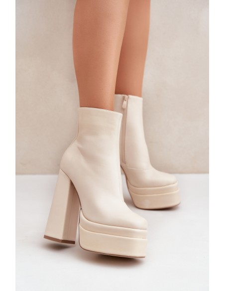 Boots On Massive Platform And Heel Insulated Light Beige Selahra