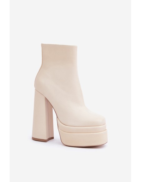 Boots On Massive Platform And Heel Insulated Light Beige Selahra