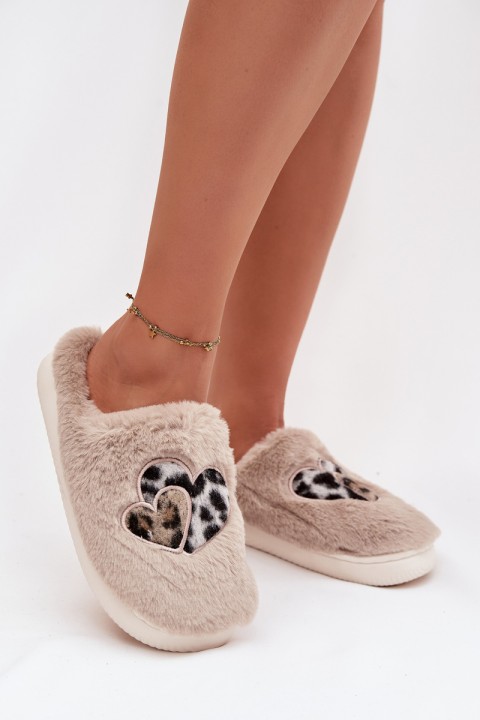 Furry slippers with hearts beige Amandra