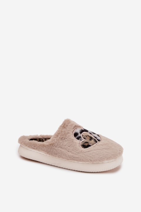 Furry slippers with hearts beige Amandra