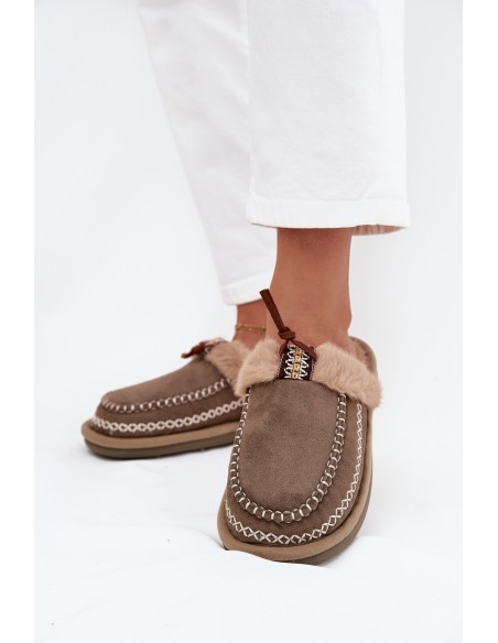 Women's slippers with fur and embroidery Green Perivelle