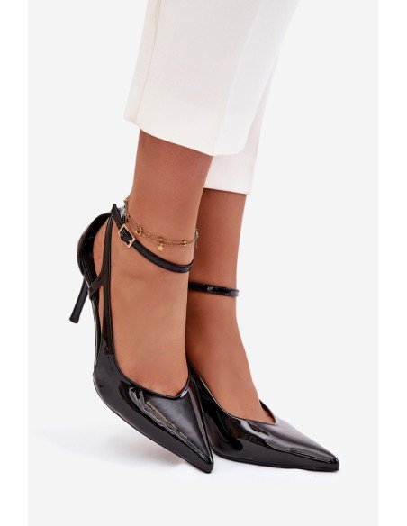 Patent leather high heels from eco leather black Fionnel