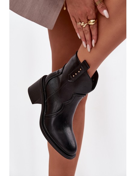 Women's ankle boots with chunky heel made of eco leather black Iverly