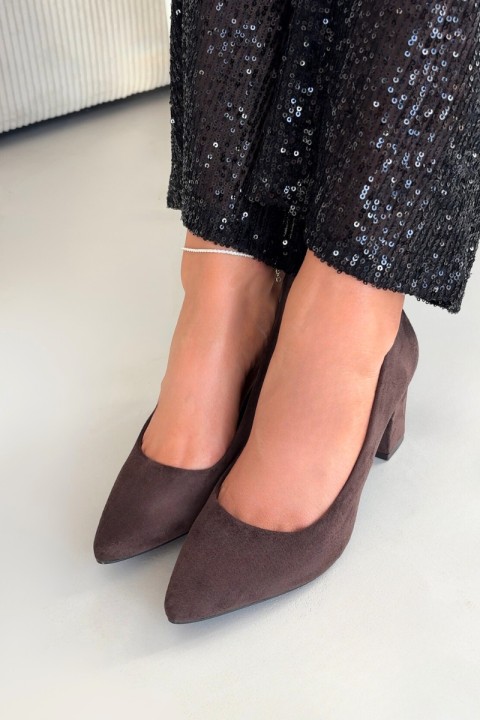 Heeled shoes made of eco suede on heel Sergio Leone PB414 chocolate