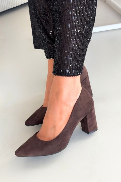 Heeled shoes made of eco suede on heel Sergio Leone PB414 chocolate