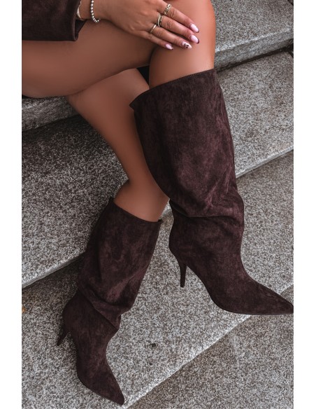 Slip on Women's Heeled Boots Made of Eco Suede Chocolate Noretta