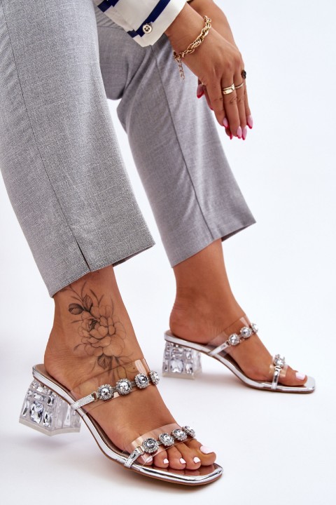 Moteriškos šlepetės su dekoratyviniais cirkoniais sidabrinės Leyla spalvos