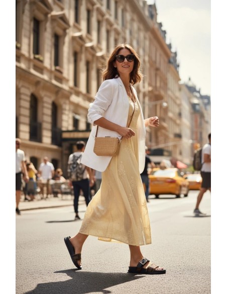 Moteriškos šlepetės su auksine sagtimi juodos Fiorisse