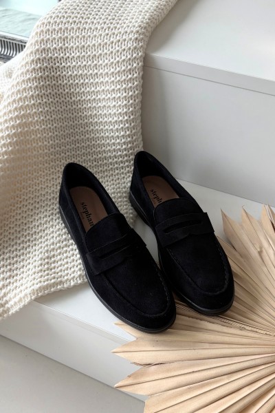Women's loafers made of eco suede black Renelia