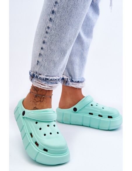 Women's Foam Platform Crocs Mint Beckett