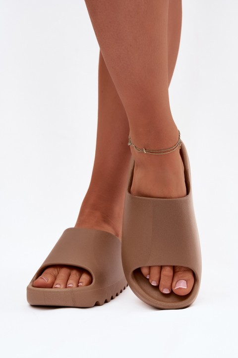 Women's slippers on platform brown Olyria