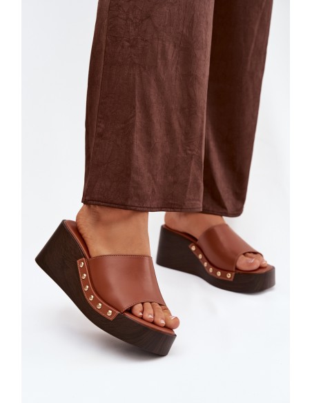 Women's Slip-ons with Platform with Golden Buckles Camel Arionne