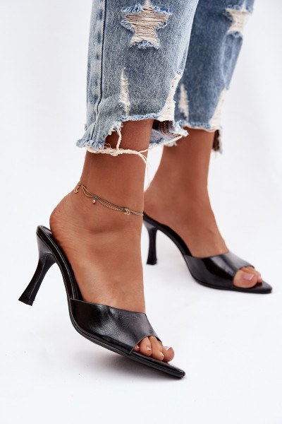 Lacquered Women's Heeled Sandals Black Lirissa