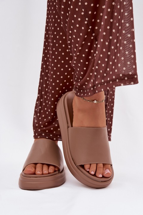 Moteriškos platforminės šlepetės su tamsiu smėlio spalvos raštu „Tanelisse“