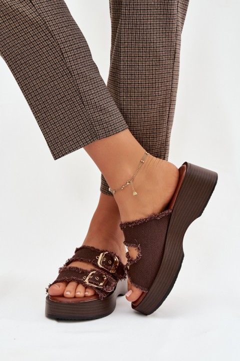 Moteriškos platforminės šlepetės su auksiniais spaustukais šokolado spalvos „Renelisse“