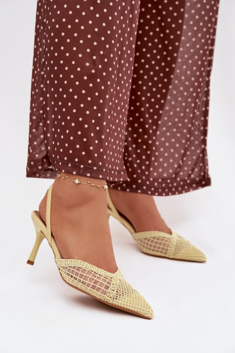 Austos basutės su geltonu kulnu Hanelis