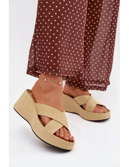 Moteriškos platforminės šlepetės iš ekologiškos zomšos, geltonos spalvos „Calorene“