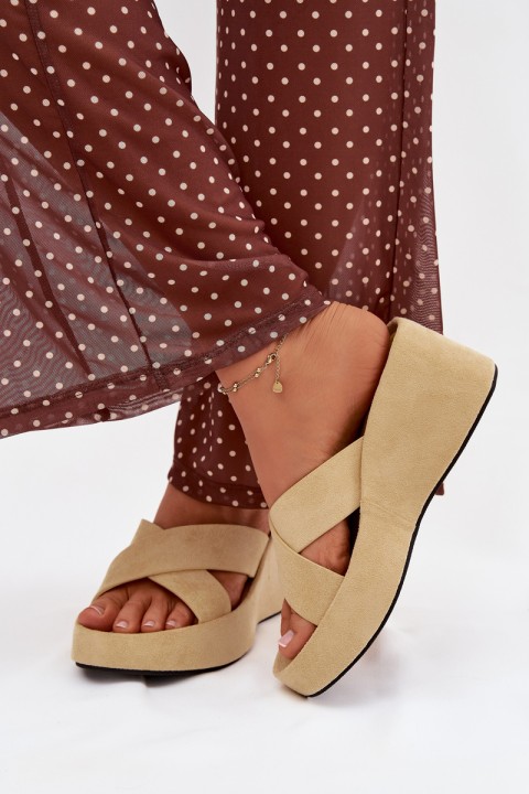 Moteriškos platforminės šlepetės iš ekologiškos zomšos, geltonos spalvos „Calorene“