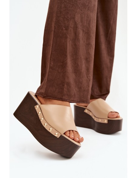 Women's Slip-Ons on Wedge with Nails Beige Mareline