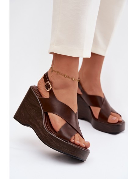 Moteriškos ekologiškos odos basutės su pleištu šokolado spalvos Janivra