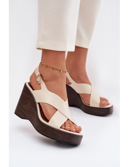 Moteriškos ekologiškos odos basutės su pleištu smėlio spalvos Janivra