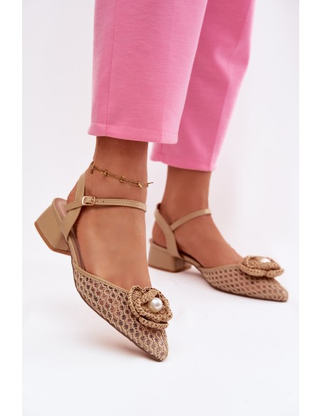 Moteriškos basutės su blokiniu kulnu ir dekoratyvinėmis detalėmis tamsiai smėlio spalvos Vionessa