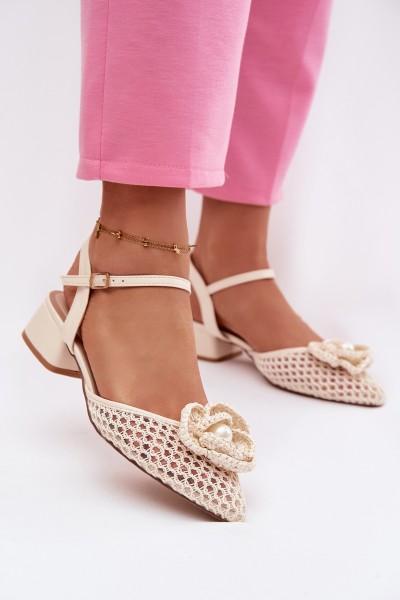 Women's Block Heel Sandals With Decorative Detail Light Beige Vionessa