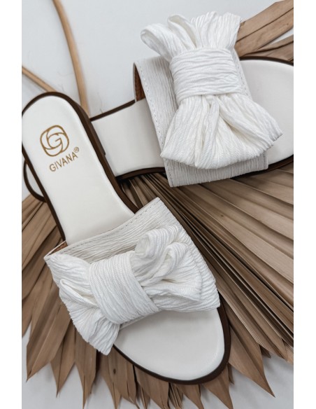 Women's Flat Sandals With Bow White Amivelle