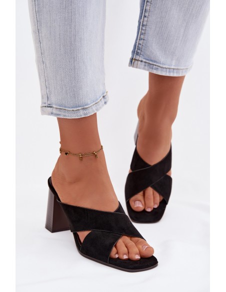 Moteriškos juodos basutės su blokiniu kulnu Denessa