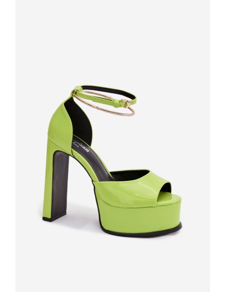 Lakuotos odos moteriškos basutės su kulnu ir platforma, žalios spalvos Horvia