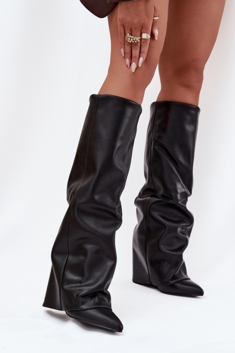 Insulated Women's Boots with Turned Cuff on Heel Black Elivira