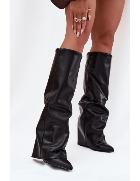 Insulated Women's Boots with Turned Cuff on Heel Black Elivira