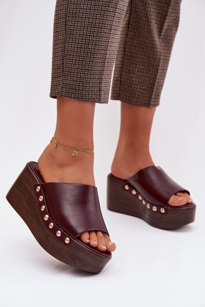 Women's Platform and Wedge Sandals with Gold Buckles Burgundy Farinelle