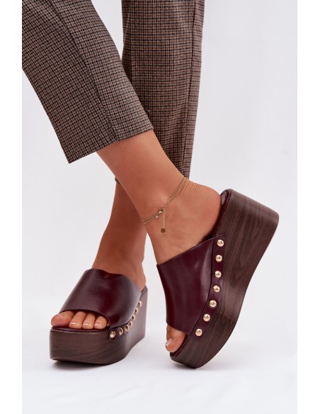 Women's Platform and Wedge Sandals with Gold Buckles Burgundy Farinelle
