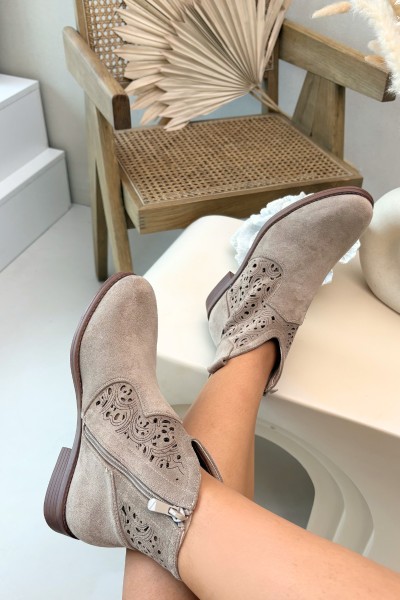 Women's Perforated Ankle Boots With Flat Heel S.Barski HY61-8026 Beige